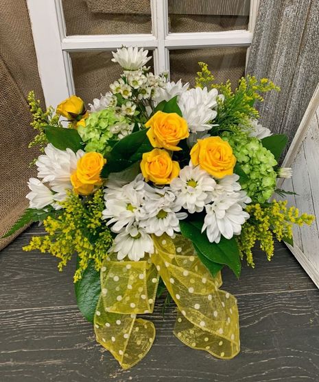 Delicate Daisies